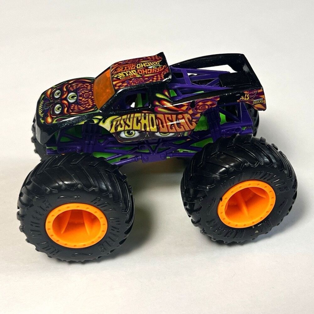 Hot Wheels Monster Trucks Psycho-Delic Podium Crasher 1:64 Black Purple Loose